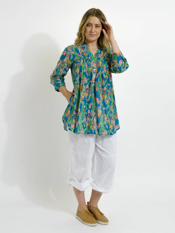 Mozaic by Euro Dreaming - Wholesale Buttoned-down shirt – Women's - Palm Cove Top in Blue Cactus1
