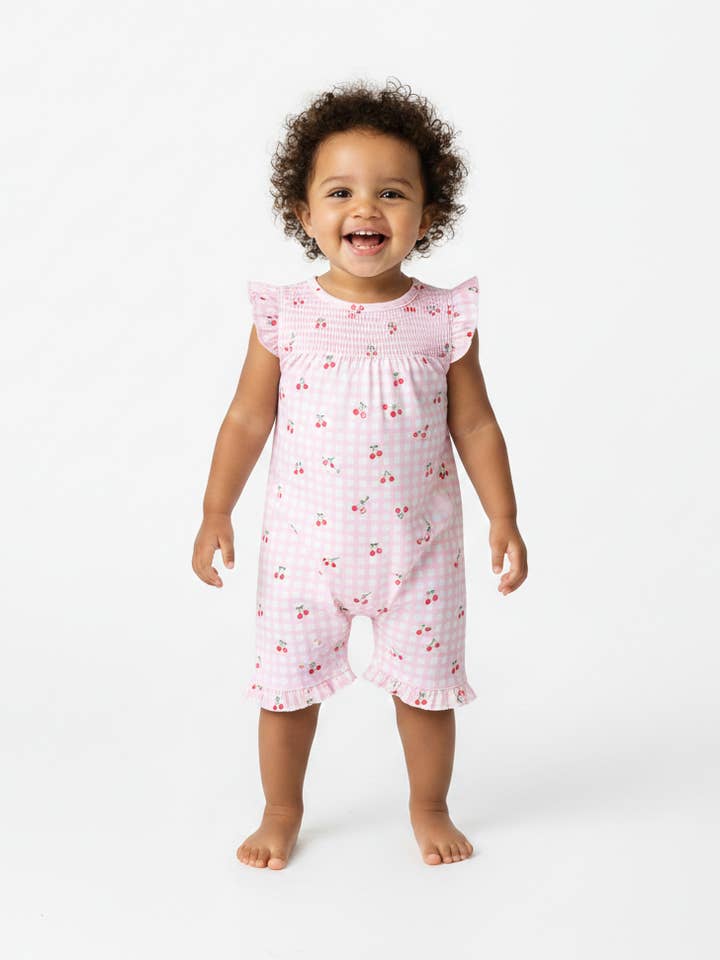 Pagliaccetto per Bambini Pima con Volant e Ciliegie per la vendita all'ingrosso da parte di Little Blue Swallow