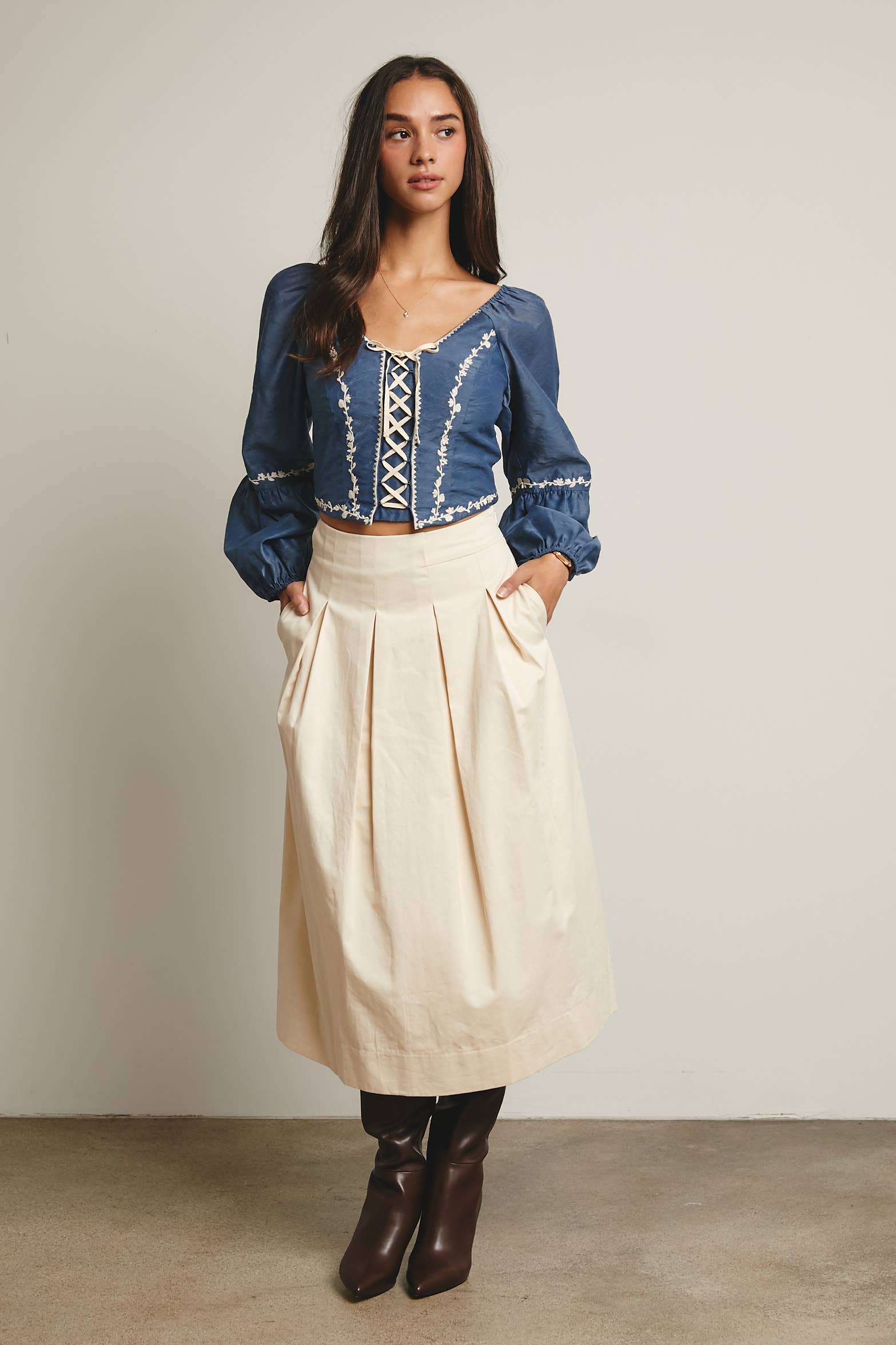 Forte – Engroshandel Nederdel - Dame – Plisseret A-line Midi Nederdel FSK000120