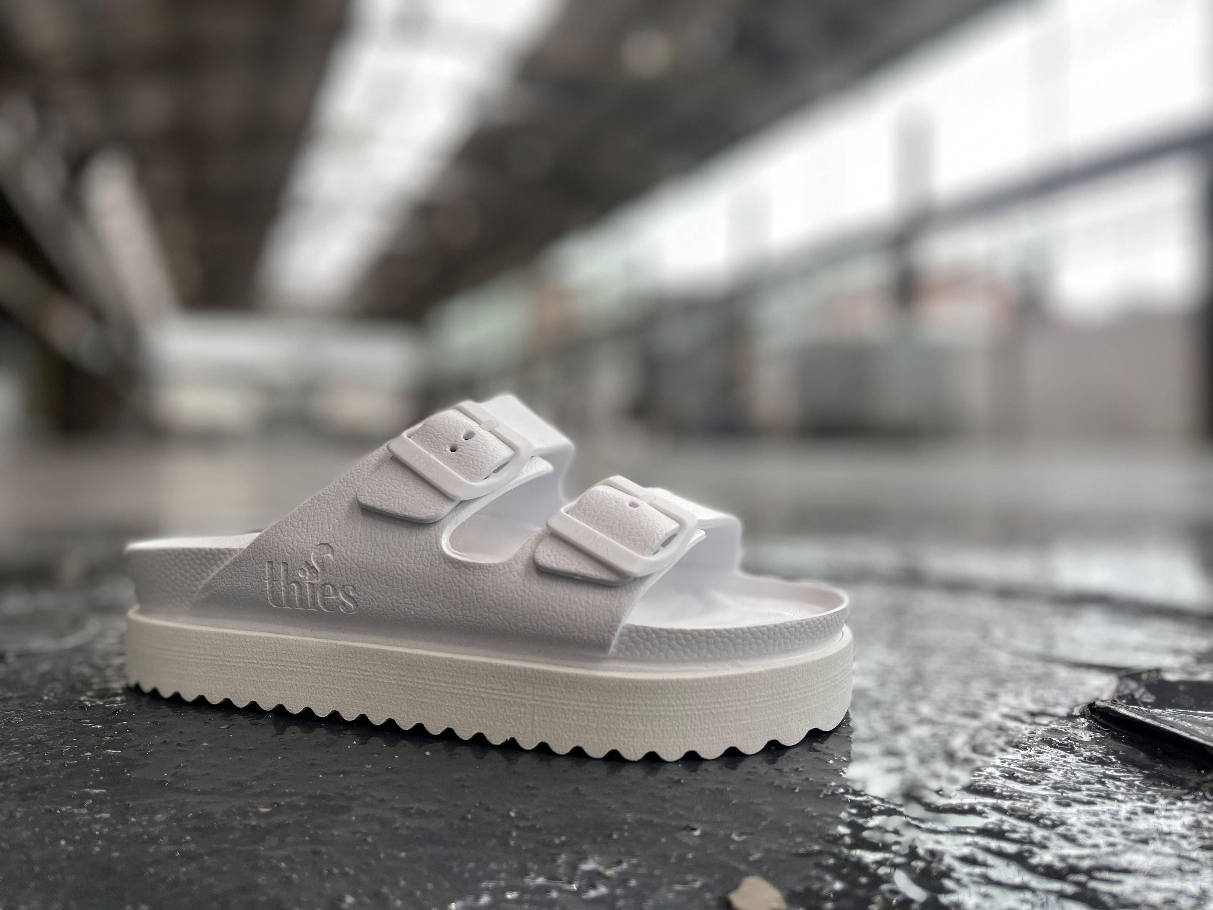 thies 1856 ® Ecofoam Plateau Sandal vegan khaki for wholesale on Faire7