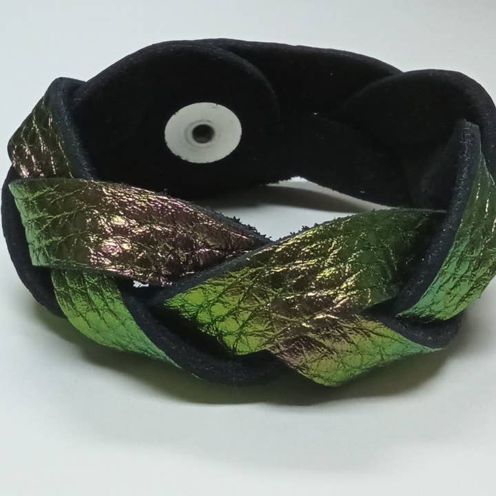 Bracelet en cuir « Sirène » pour la vente par Tania Alejandra - Texas Luxury Goods