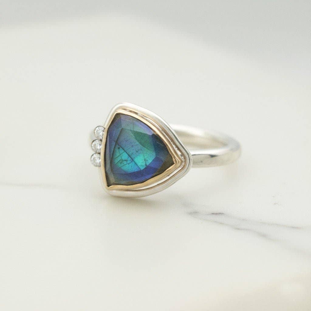 J + I Jewelry - Wholesale Cocktail/Statement Ring - Labradorite Trilliant Ring2
