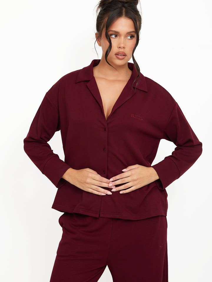 Hyggelig børstet termisk pyjamasskjorte - Kirsebær for engroshandel hos Sunde