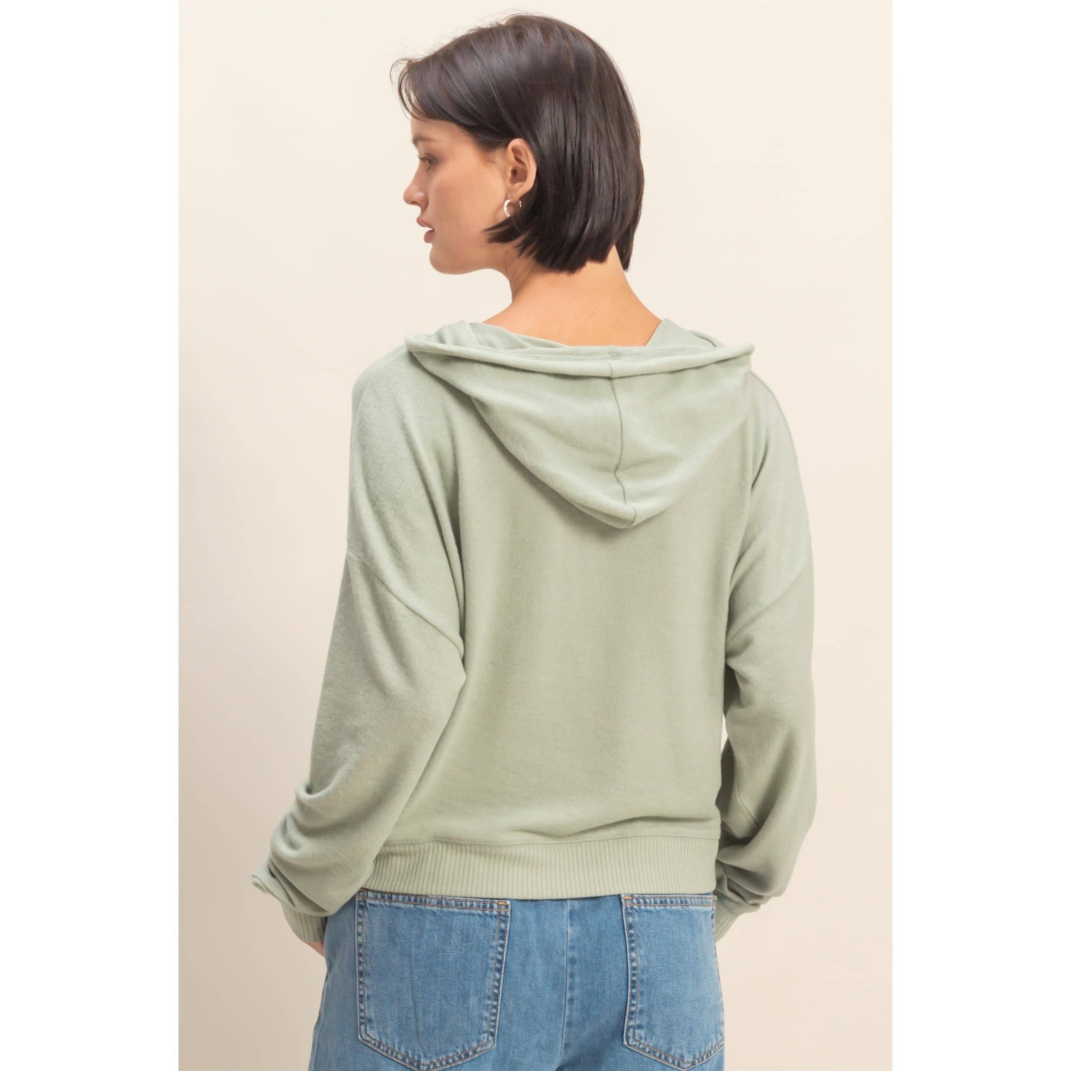 HYFVE - Wholesale Hoodie - Women's - Long Sleeve Brushed Fabric Everyday Hoodie2