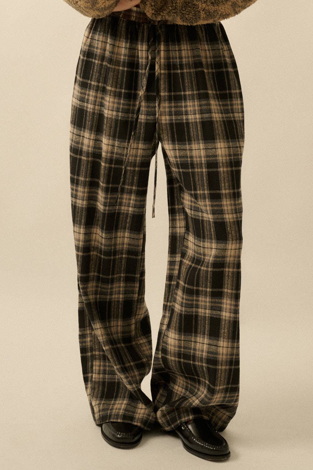 Promesa USA - Wholesale Pants - Women's - Plaid Flannel Wide-Leg Drawstring Pants4