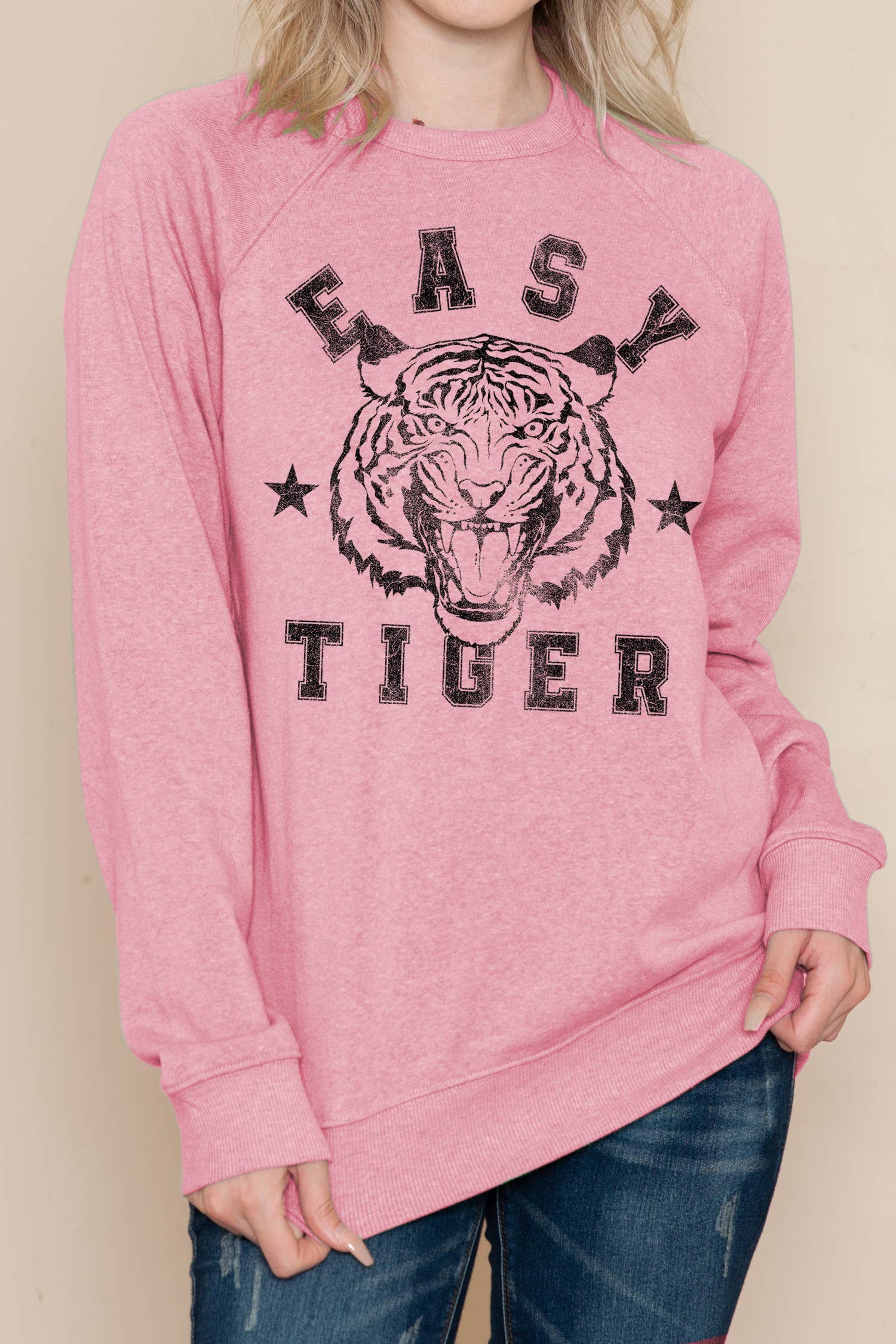 BouTeeQue Closet – Camisola gráfica - Mulher por atacado – 1075CL - Sweatshirt Algodão Crewneck - EASY TIGER1