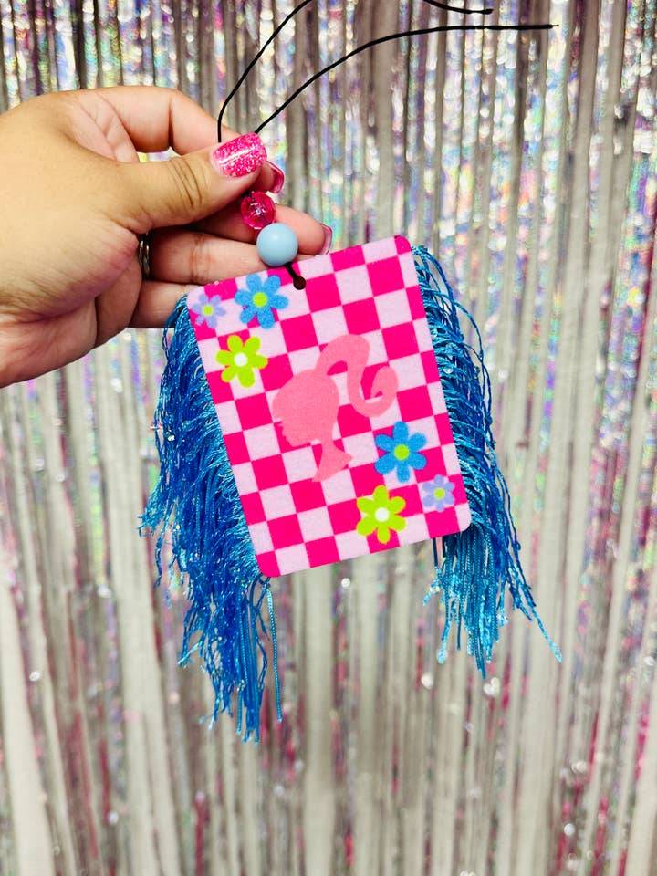 Barbie Tema filt freshies med FRINGE | uppsättning av 10 för wholesale av Bizzz Designs