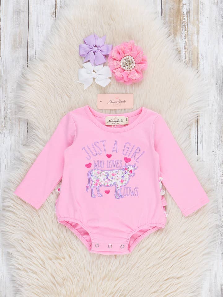 Marie Nicole Clothing - Wholesale Bodysuit (Non-Footed) - Baby - "Just a Girl Who Love Cows" Bubble