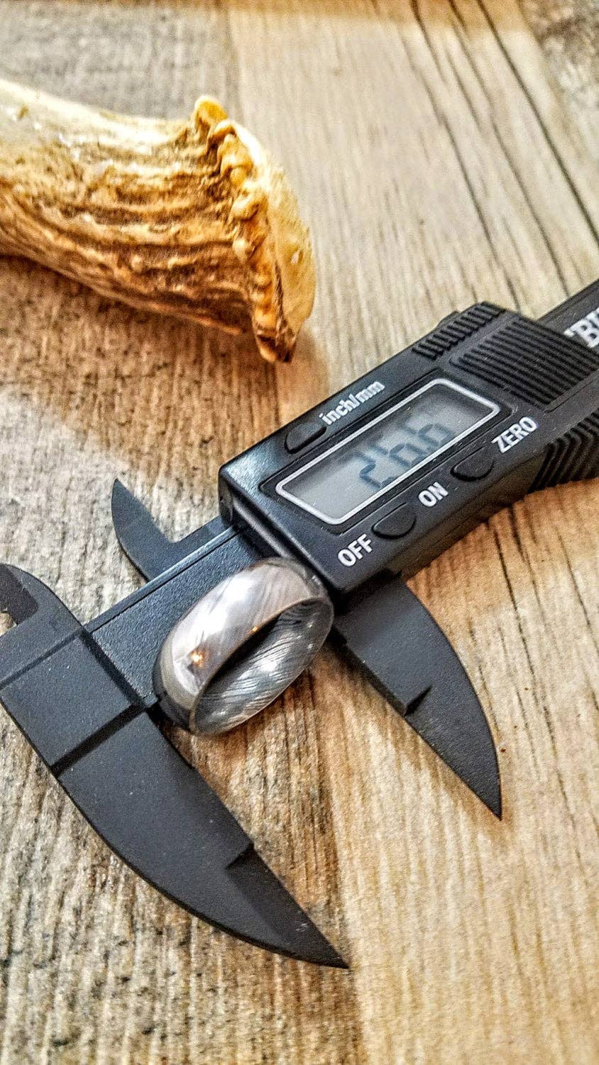 HomeTown Knives. – wholesale Band/Stackad Ring – HTK Damaskus Ring: Smidd & Handgjord3