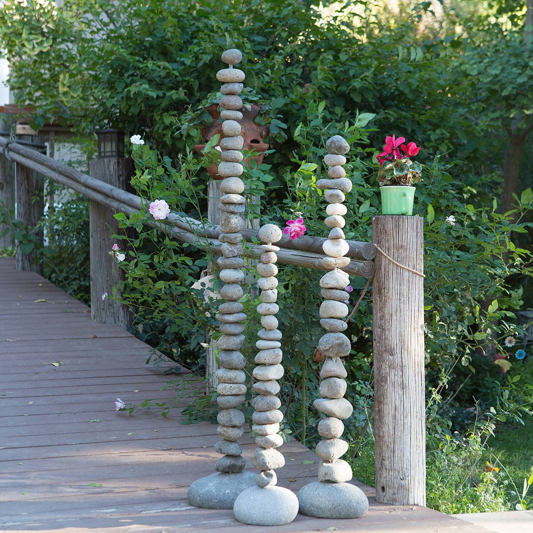 Garden Age Supply - Wholesale Outdoor Ornament/Decor - Rock Tower1