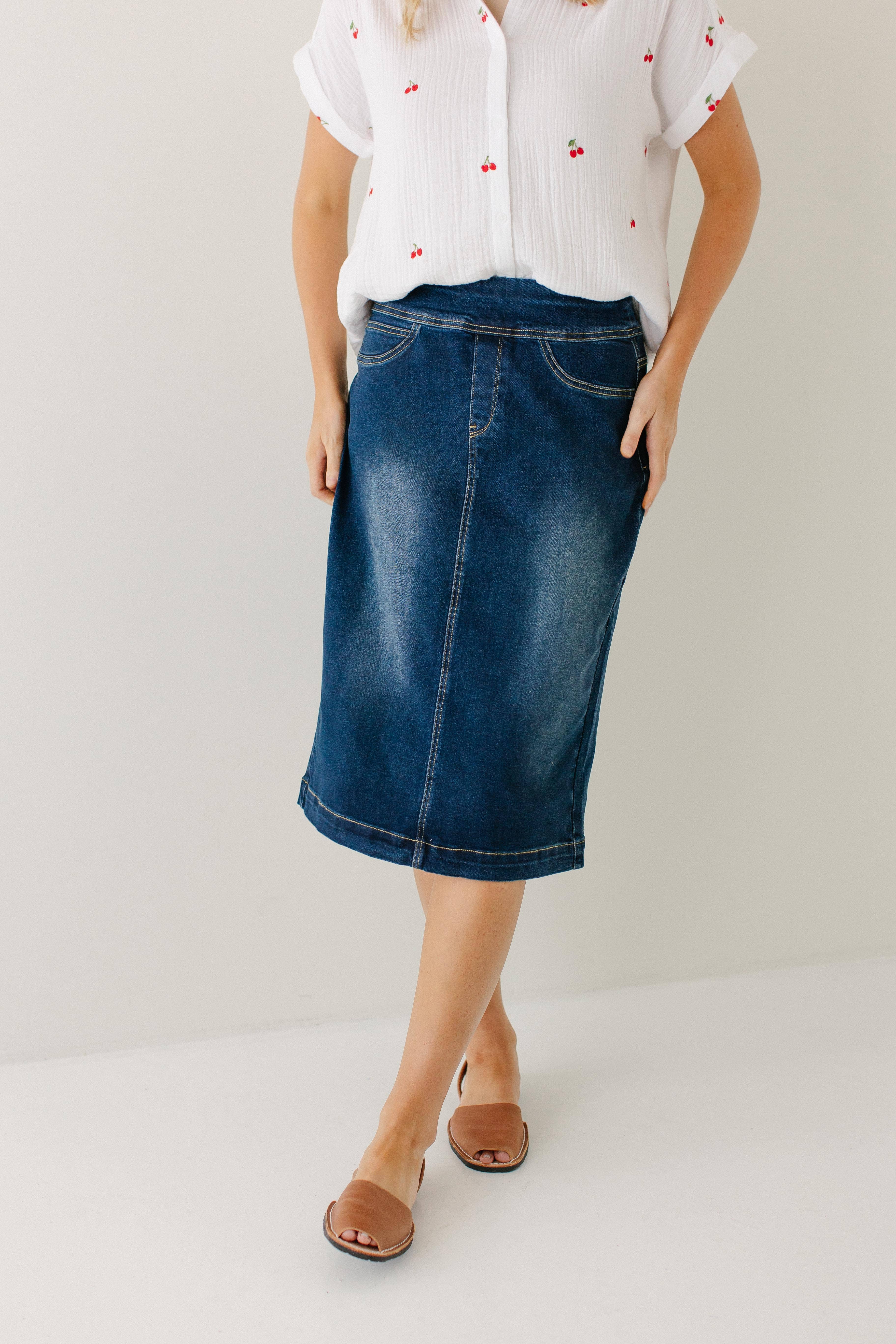 'Sara' Classic Knee Length Dark Denim Skirt for wholesale on Faire12