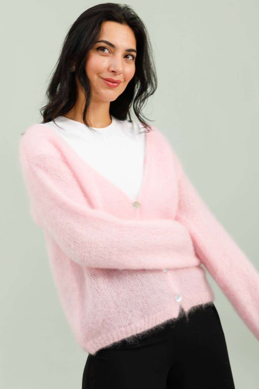 NAÏS PARIS – wholesale Cardigan – Women’s – V-neck cardigan with long sleeves in 80% kid mohair14