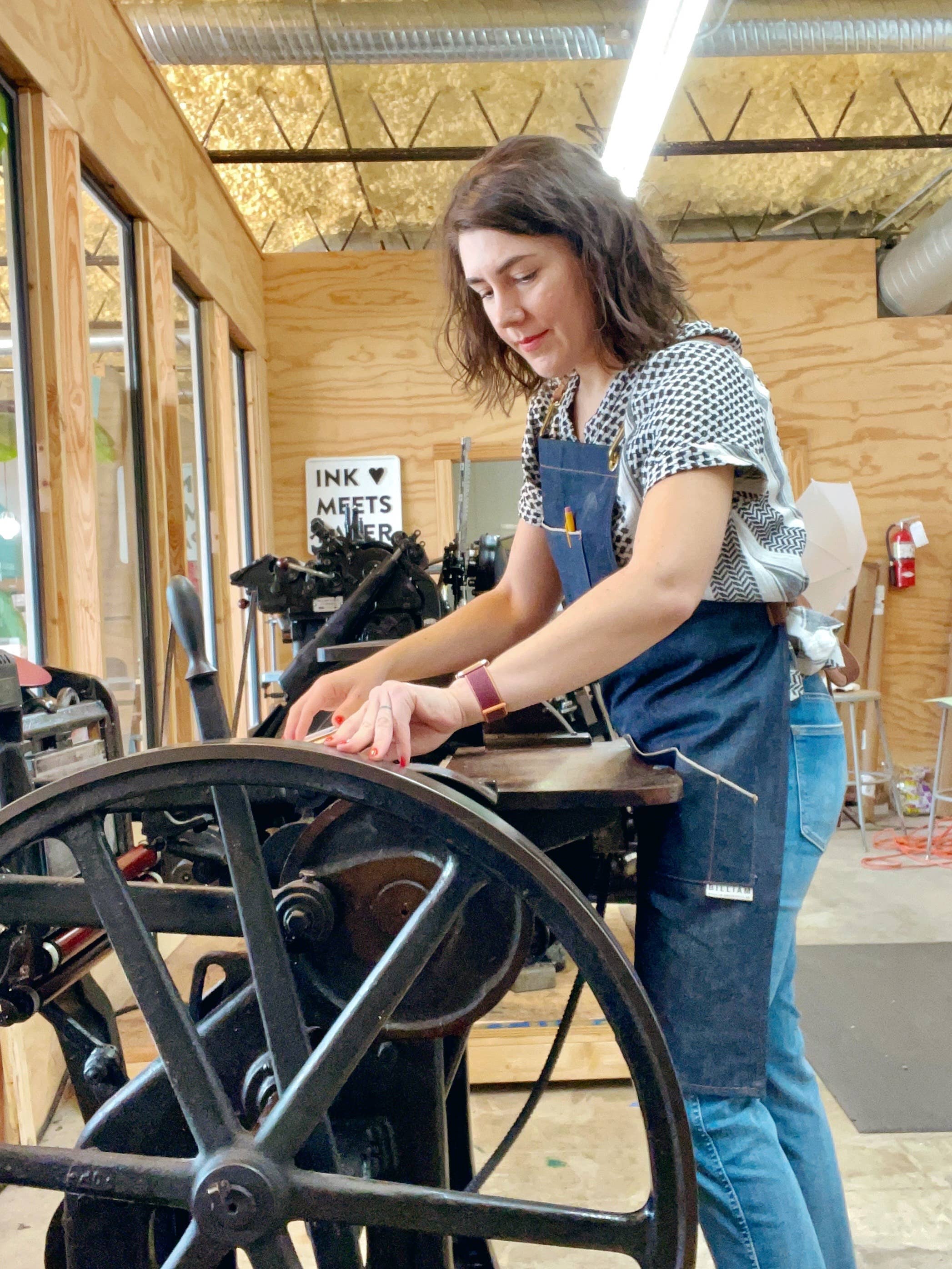 INK MEETS PAPER - Wholesale Stationery/Notecard Set - Brush Strokes - social stationery (Boxed Set of 8 Flat)5