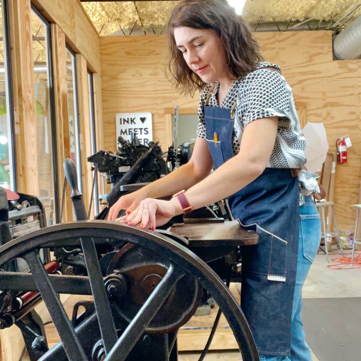 INK MEETS PAPER - Wholesale Stationery/Notecard Set - Brush Strokes - social stationery (Boxed Set of 8 Flat)5