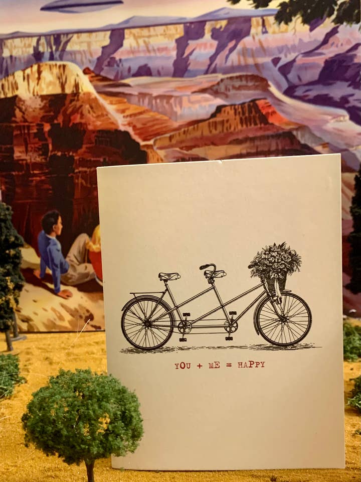 Vélo tandem, carte pliée Yo pour la vente par Chosen Creative