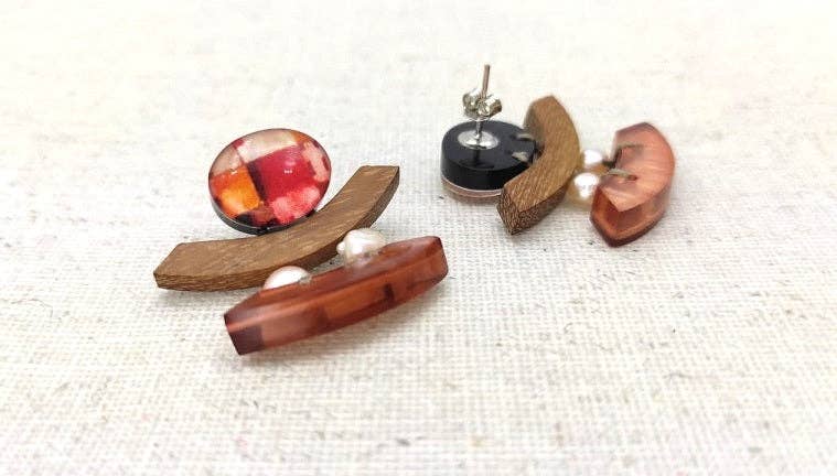 NOA ECCO – wholesale Hängande örhängen – Väntar fyra bågar1