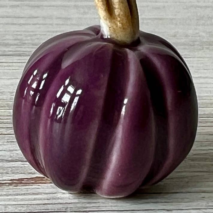 Mother Potter - Wholesale Decorative Tabletop Object - Mini ceramic pumpkins