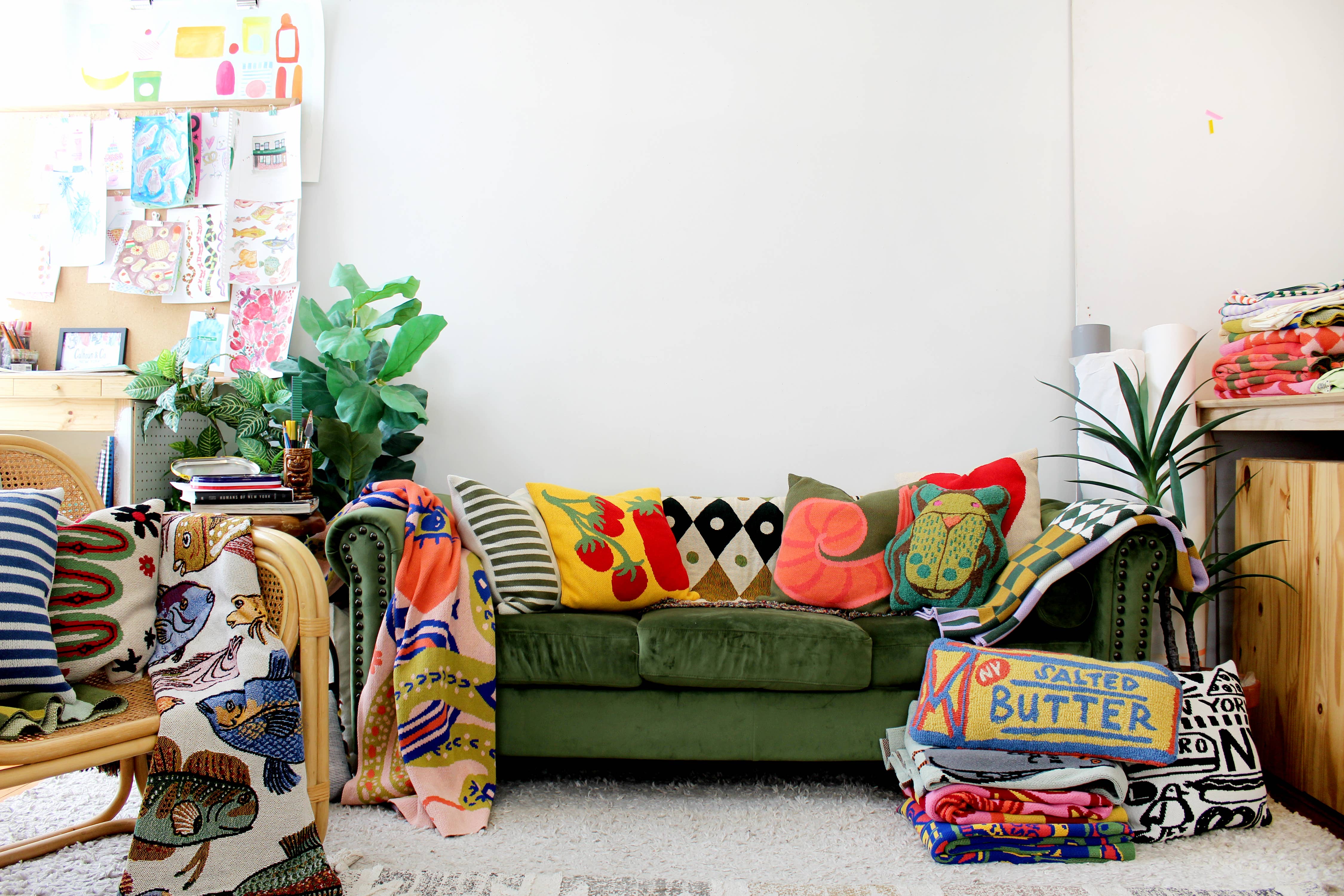 Calhoun & Co. - Wholesale Throw Blanket - Cat Tower Tapestry Blanket 2