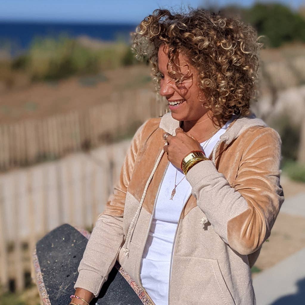 Super Bison – Hoodie – Mulher por atacado – Molde de casaco com capuz e fecho Dancing do 32 ao 526