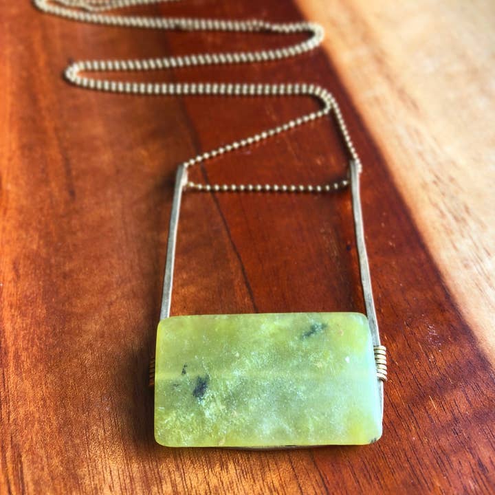 Serpentine Dreams voor wholesale door Kate Stephen Jewelry