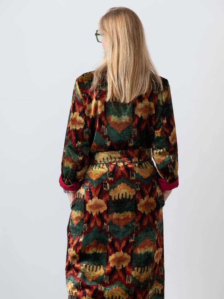 Sanjanaandme - Wholesale Coat - Women's - Meera Silk Velvet Coat9