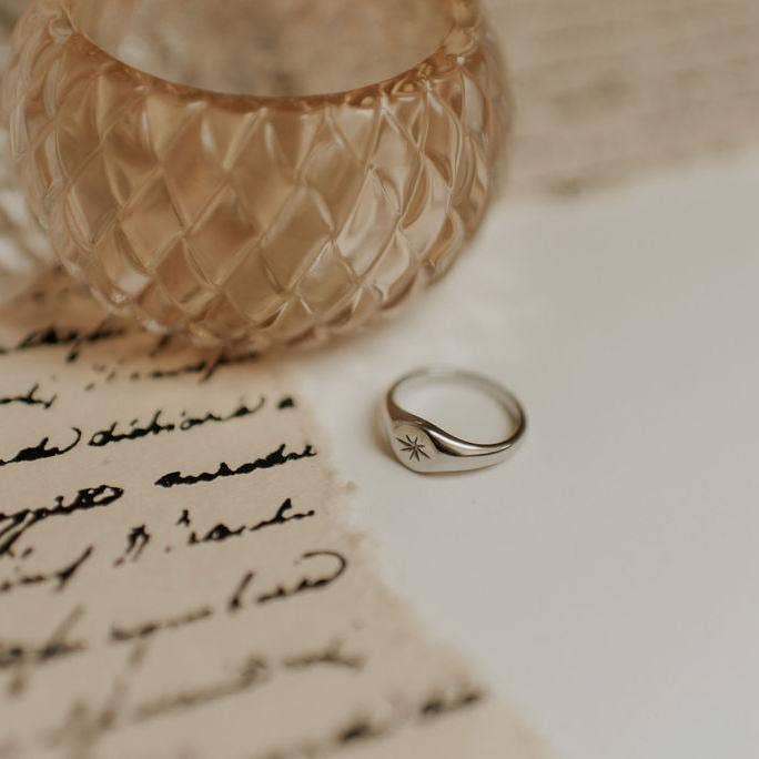 Mauve Jewelry Co. – wholesale Signetring – North Star Ring2