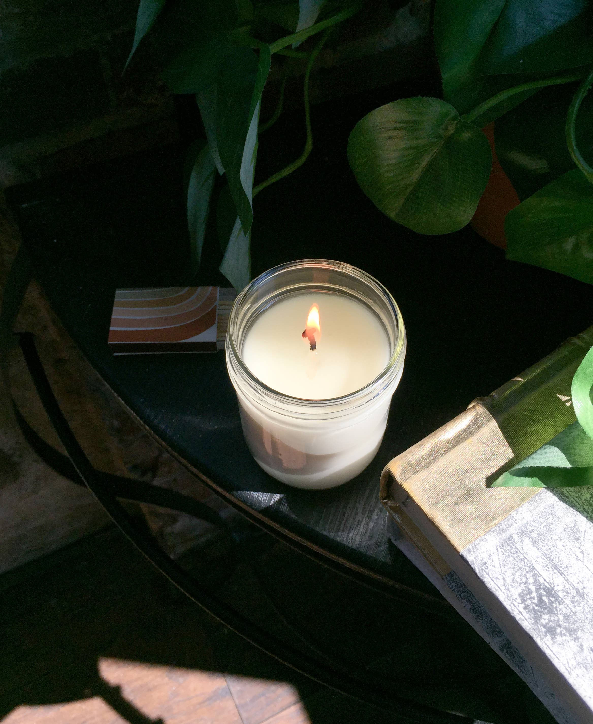 GP Candle Co. - Wholesale Jar/Filled Candle - No Label 7 oz. Candle with Silver Lid - Case of 241