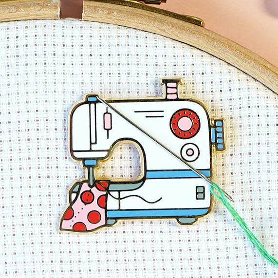 Caterpillar Cross Stitch - Venta al por mayor Material para bordado/punto de cruz - Imán para agujas de máquina de coser0