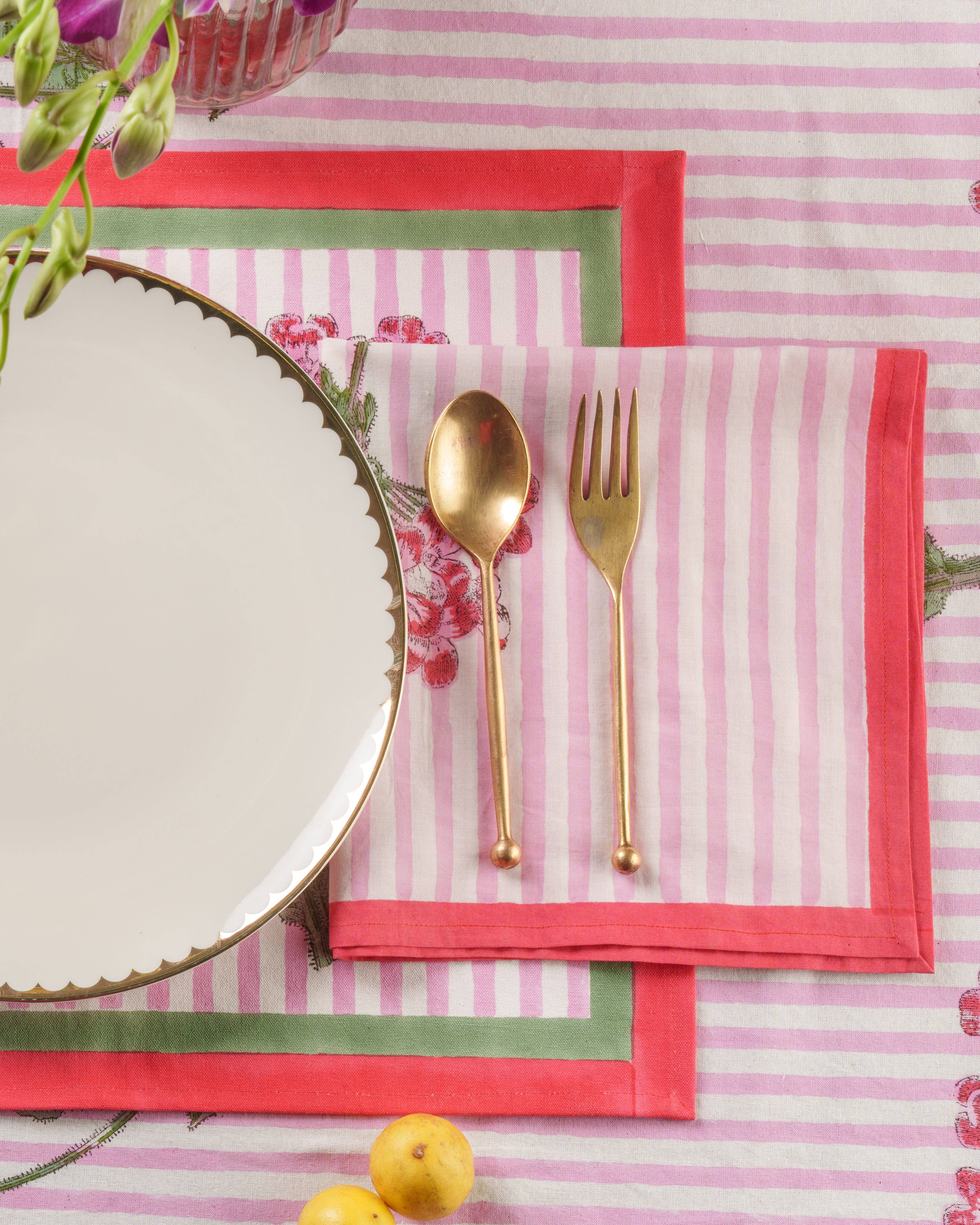 Inner Child - Wholesale Dinner & Cloth Napkin - Pink Hydrangea Blockprint Napkins, Set of 43
