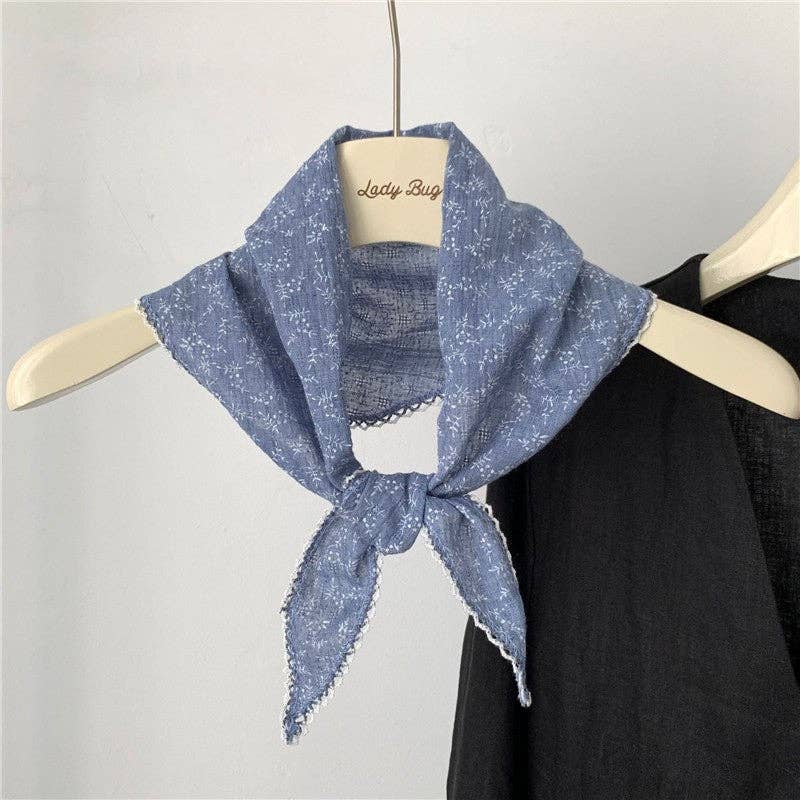 Ekartini - Wholesale Scarf - Women's - Printed Triangle Scarf2