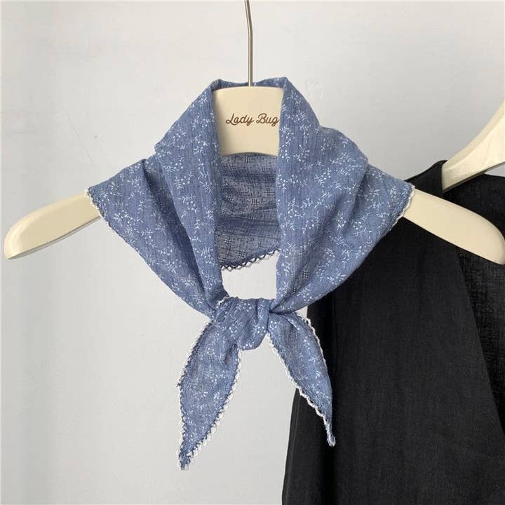 Ekartini - Wholesale Scarf - Women's - Printed Triangle Scarf2