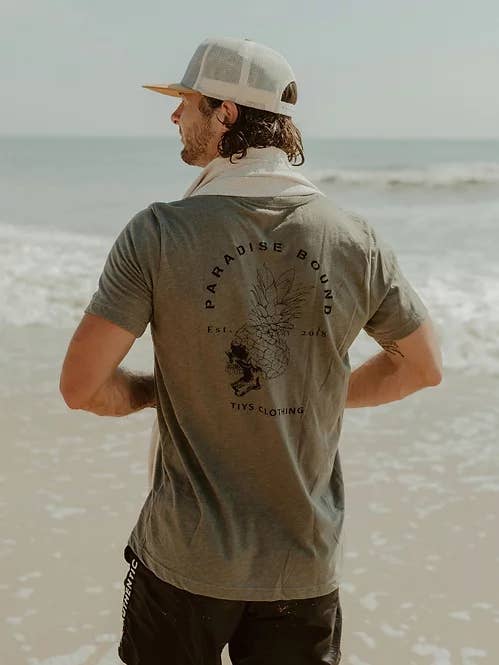 Camiseta Pineapple Skull para venta al por mayor de TIYS Clothing Co.