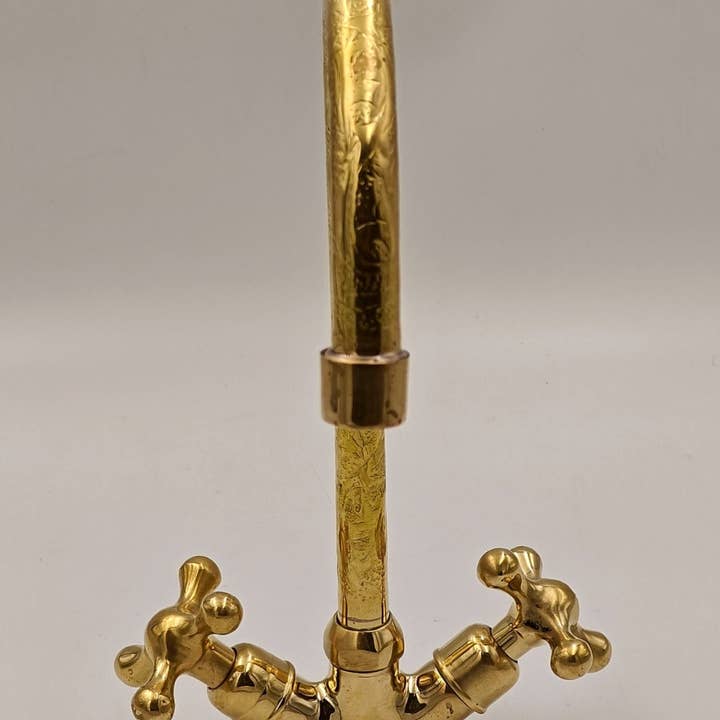 Terracotta Design LTD - Wholesale Bathroom Accessory Set - Moroccan Premium Brass Shower Head,Handheld plus Hand shower