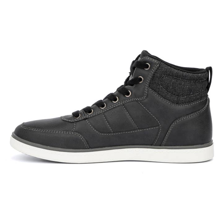 S3 Holding - Wholesale Lifestyle trainers – Men′s - Reserved Footwear New York Men's Deion Sneakers11
