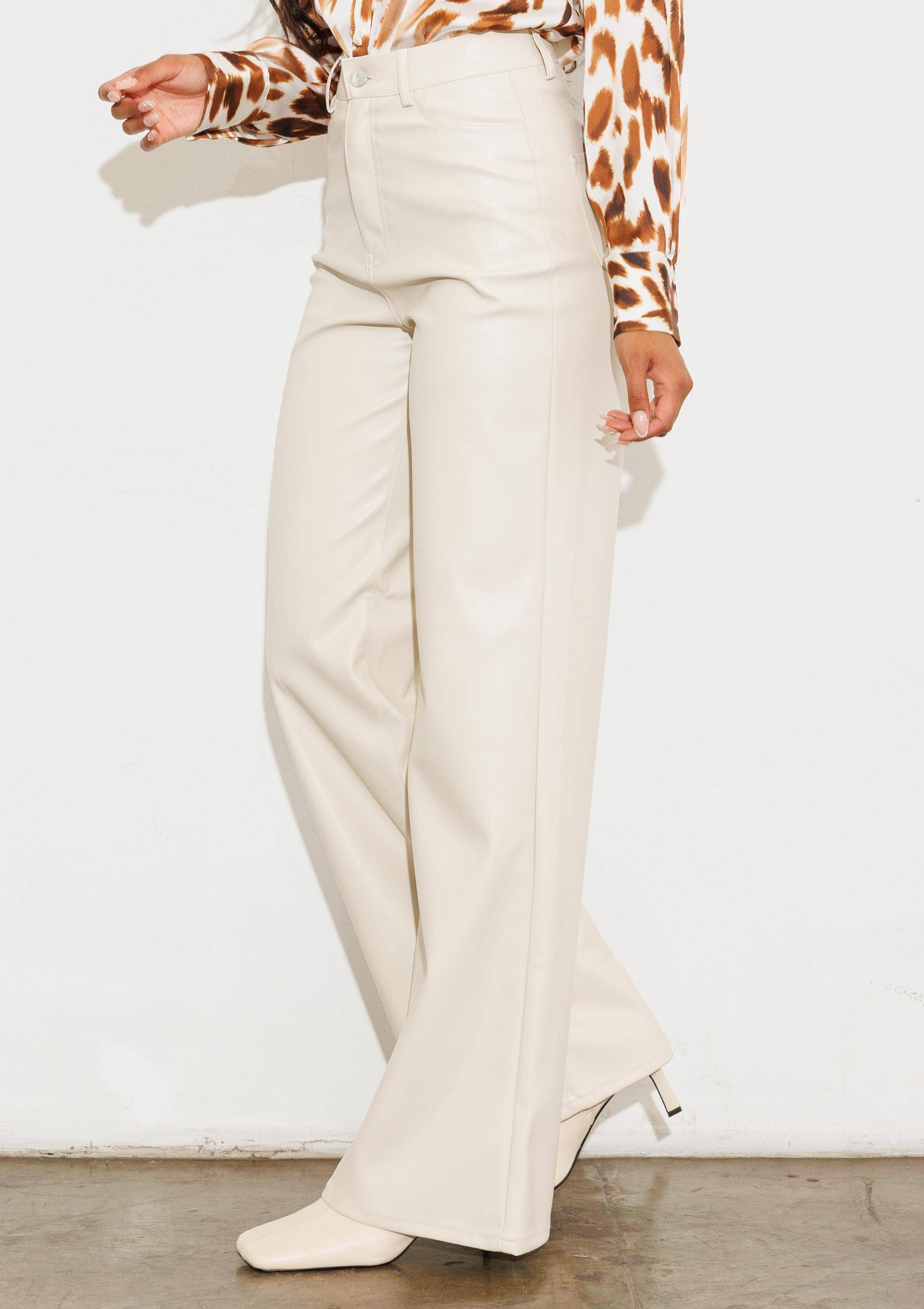 Vibrant M.i.U - Wholesale Pants - Women's - PU Vibrant Wide Pants12