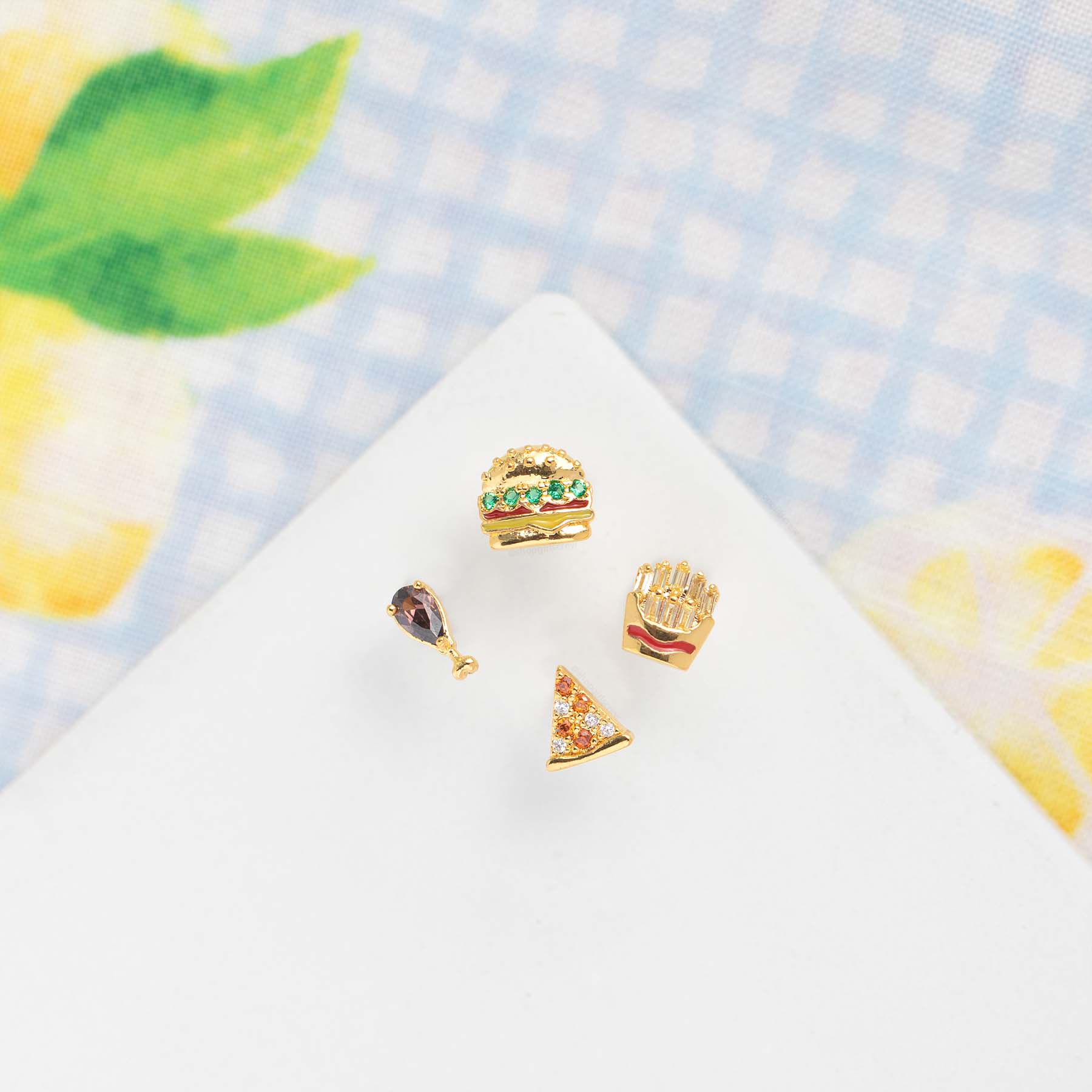 Girls Crew - Wholesale Jewelry Set - Lunch Is On Us Stud Set4