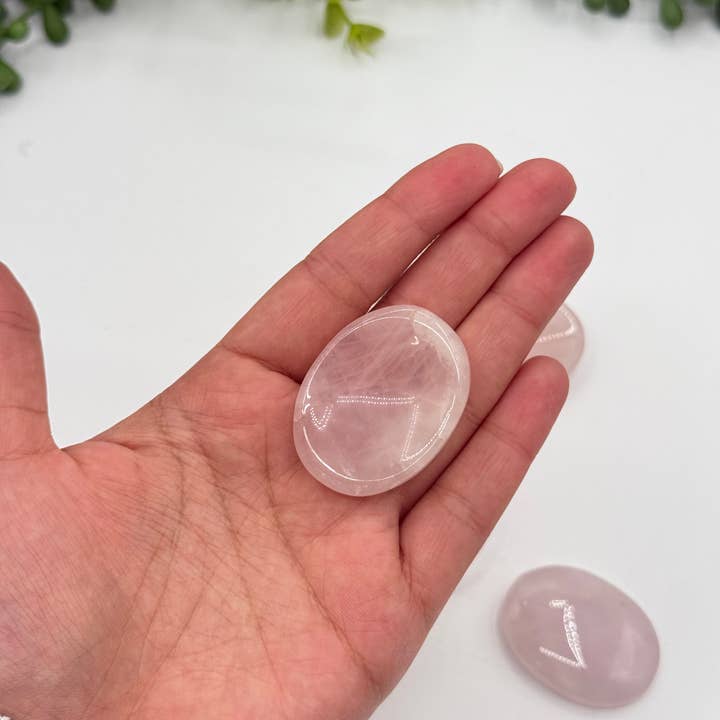 Meraki Gemstones - Wholesale Spiritual Stone/Crystal - Rose Quartz Worry Stones 40x30x8mm 2