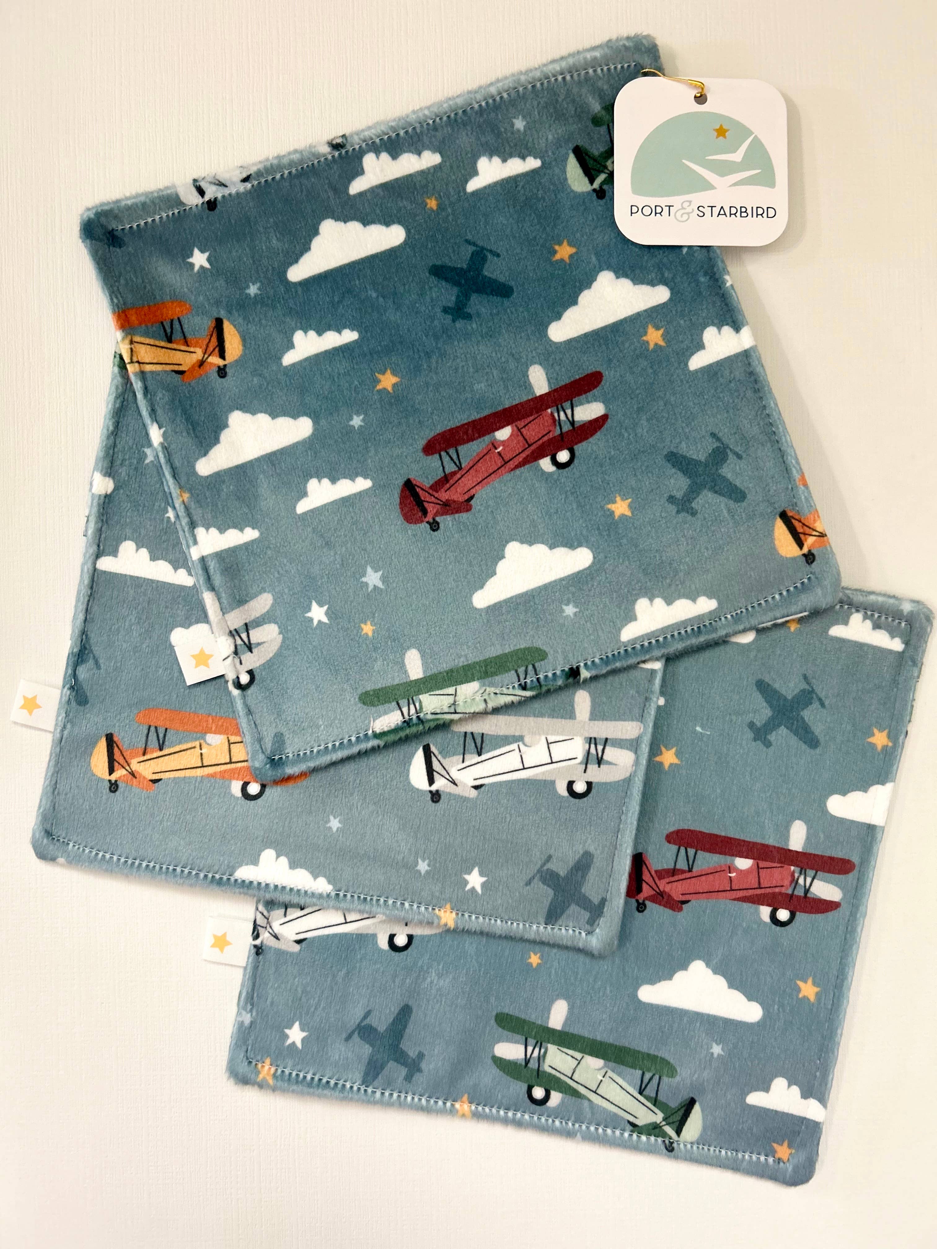 Port & Starbird - Wholesale Crinkle Tag Toy - Baby - Up, Up and Away Minky Crinkle Sensory Toy    4