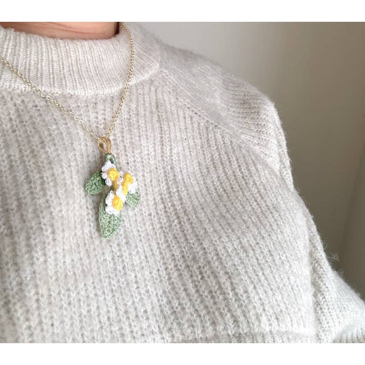 NYU NYU jewellery - Wholesale Pendant/Charm Necklace - Crochet Daisy Flower Necklace 14k Gold Handcrafted Jewelry6