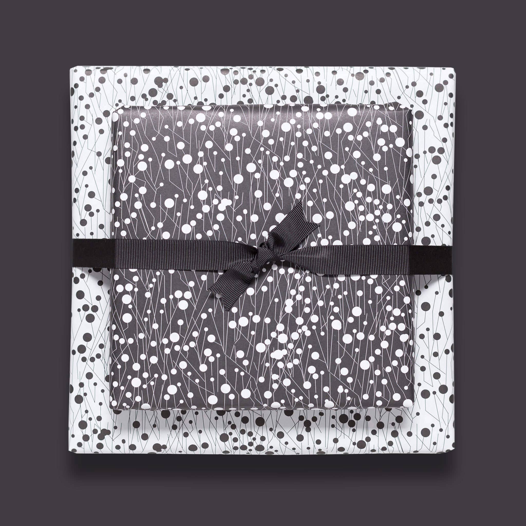 My Pretty Circus - Wholesale Flat Wrap - Black and white thorns wrapping paper - double sided