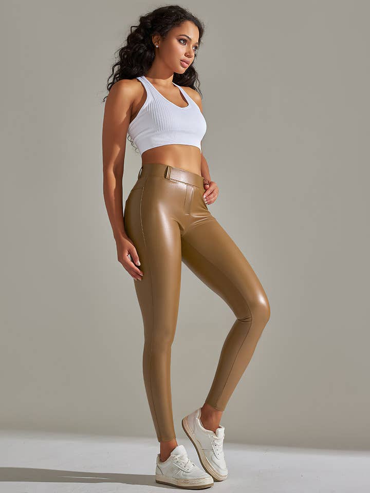 React Activewear – Engroshandel Modeleggings – Kvinder – Kenna Vegansk Læderleggings - Brun
