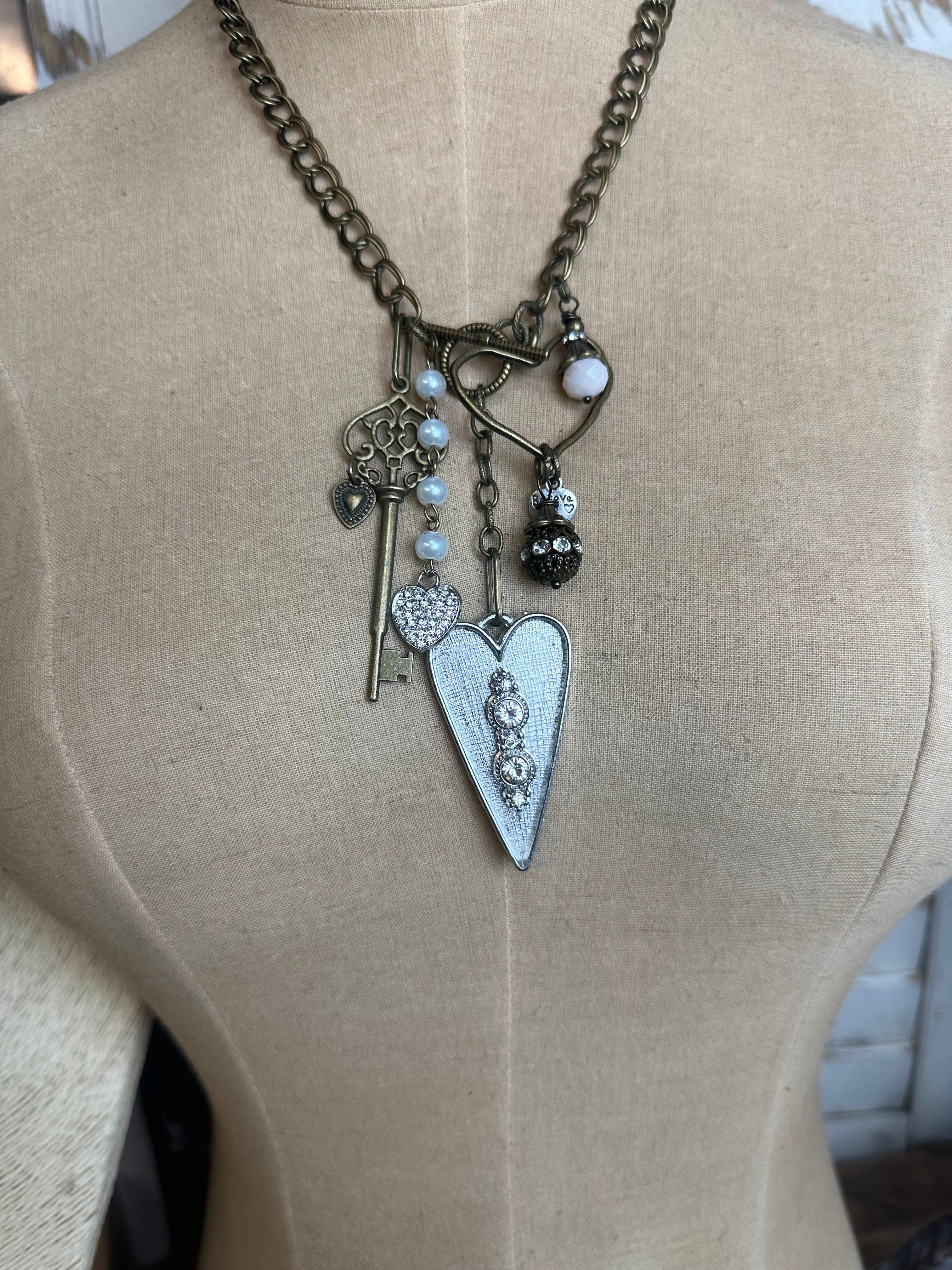 Scooples Jewelry - Vente Colliers à pendentif - Cœur Bohémien - Collier3