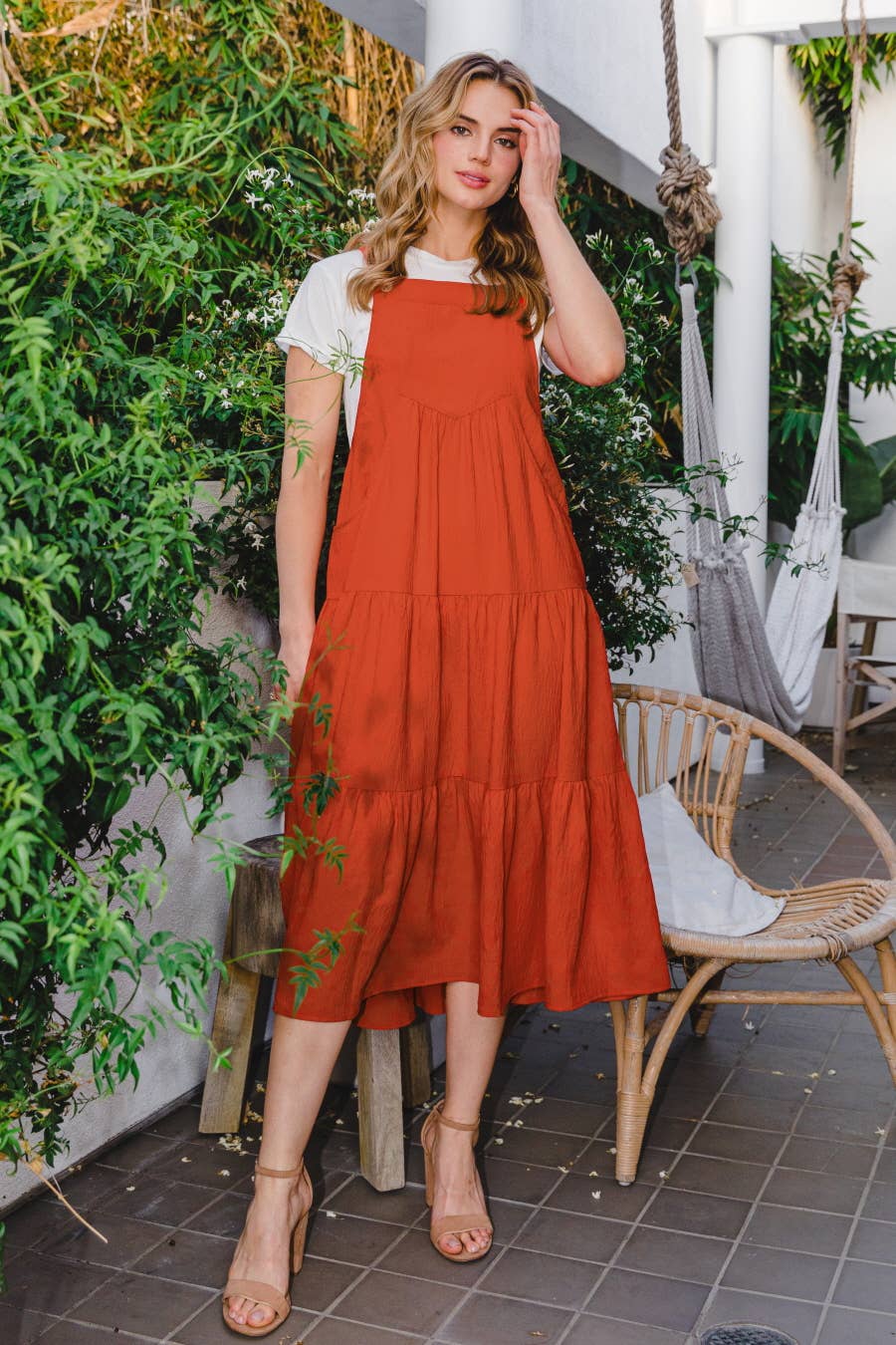 Oddi – wholesale Dress – Women's – Solid Button Sling Tiered Midi Dress24