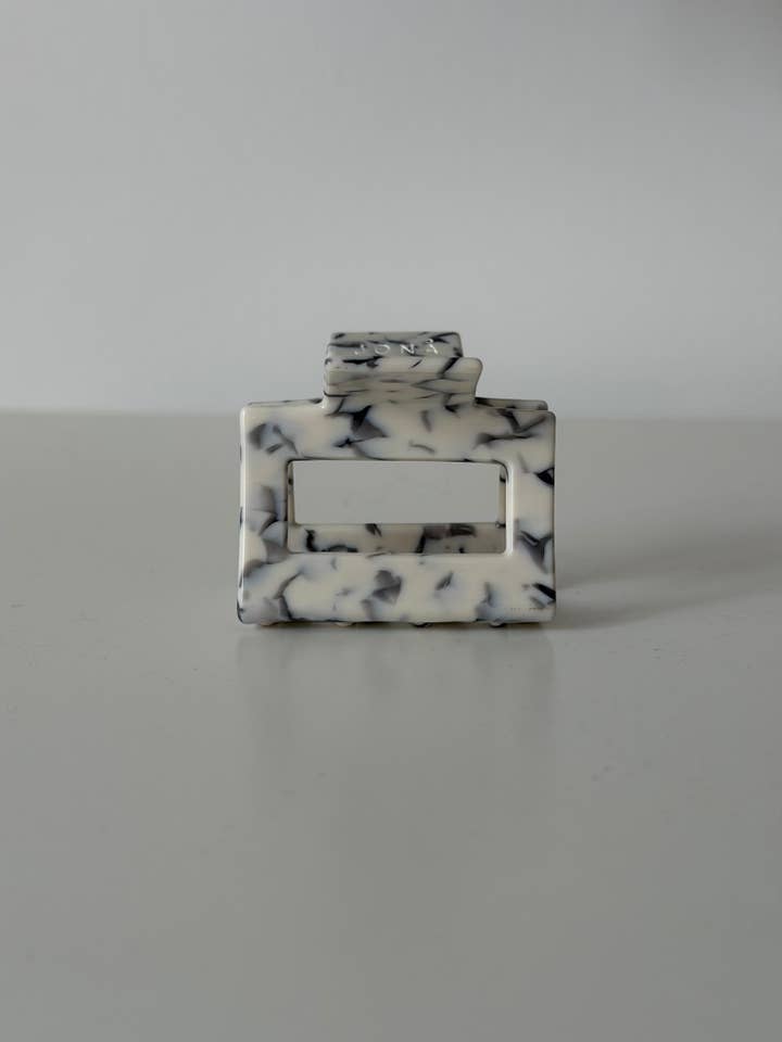 HAIR CLIP JOSEFIN grey shiver (FAIR) for wholesale by JONÅ THE LABEL