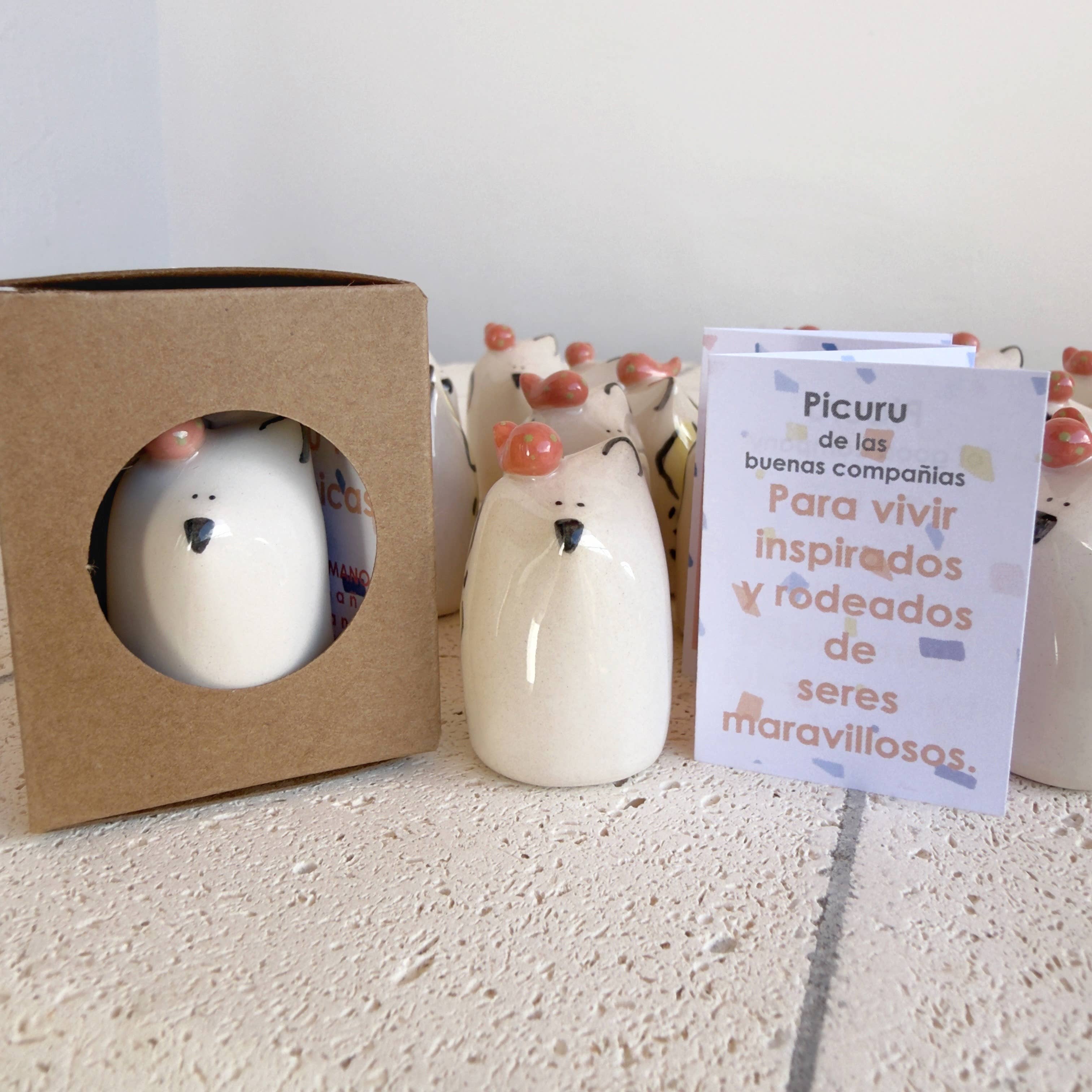 Picuru ceramicas - Wholesale Decorative Figurine - Picuru Amulet of Good Company, 5 languages3