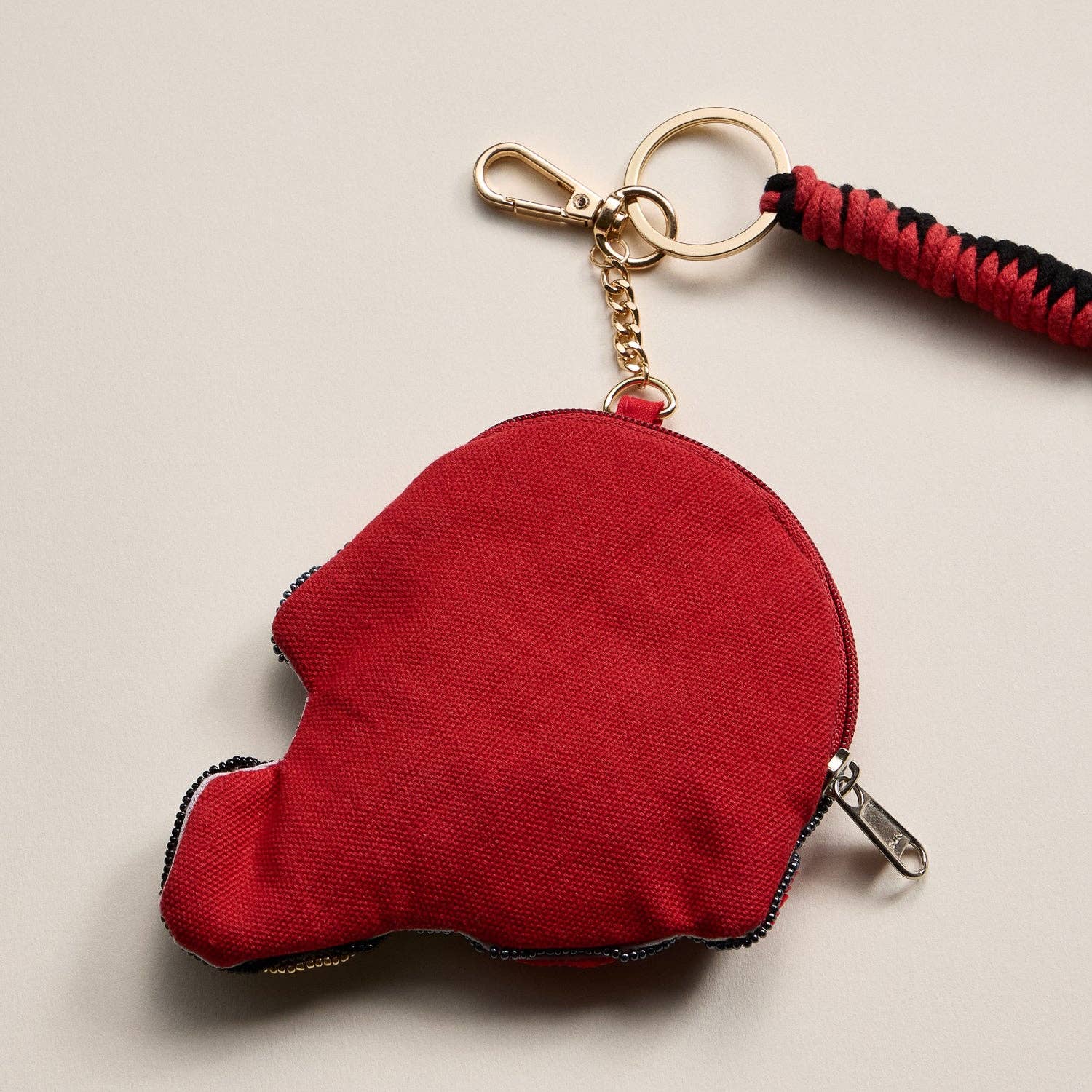 Frem - Wholesale Keychain - Women's - Game Day Beaded Helmet Keychain Pouch – Team Colors29