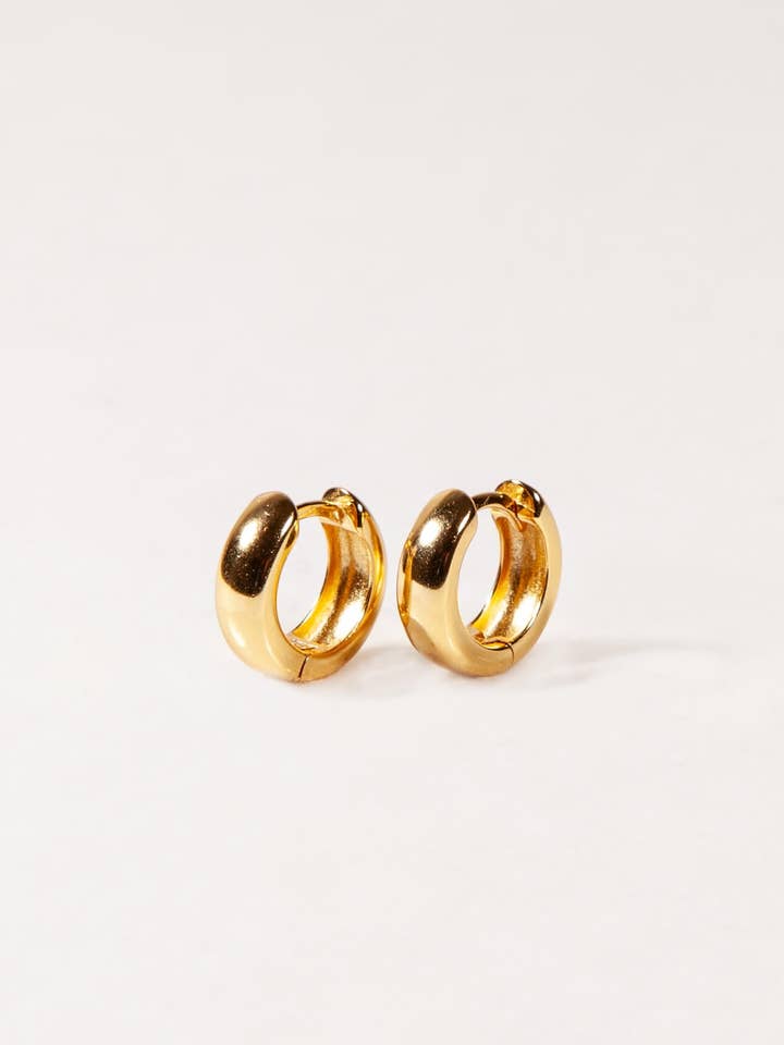 Huggies épinglées pour la vente par Seyyah