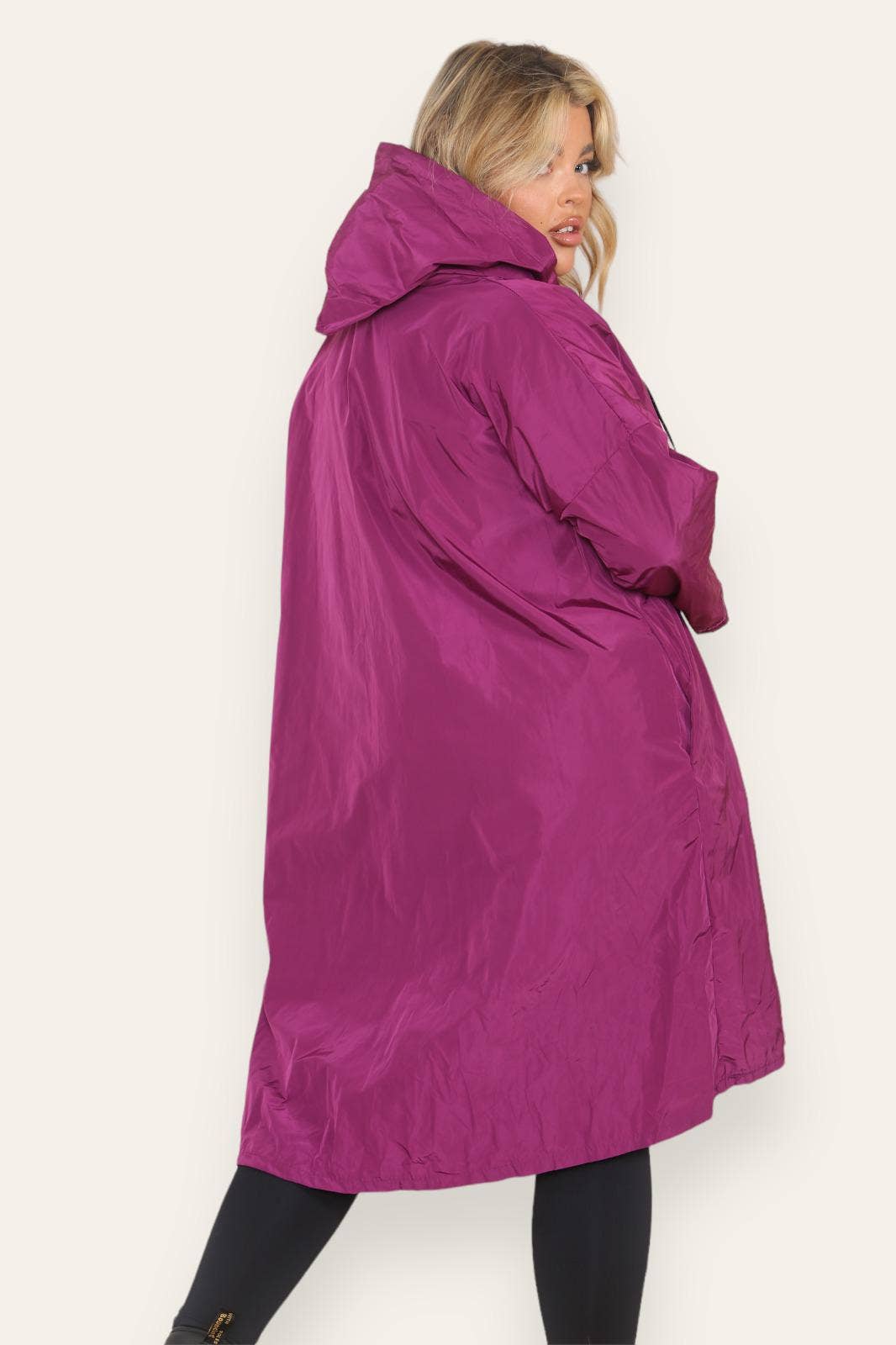 Miss Bold - Wholesale Raincoat - Women's - Oversized Hooded Rain Mac47