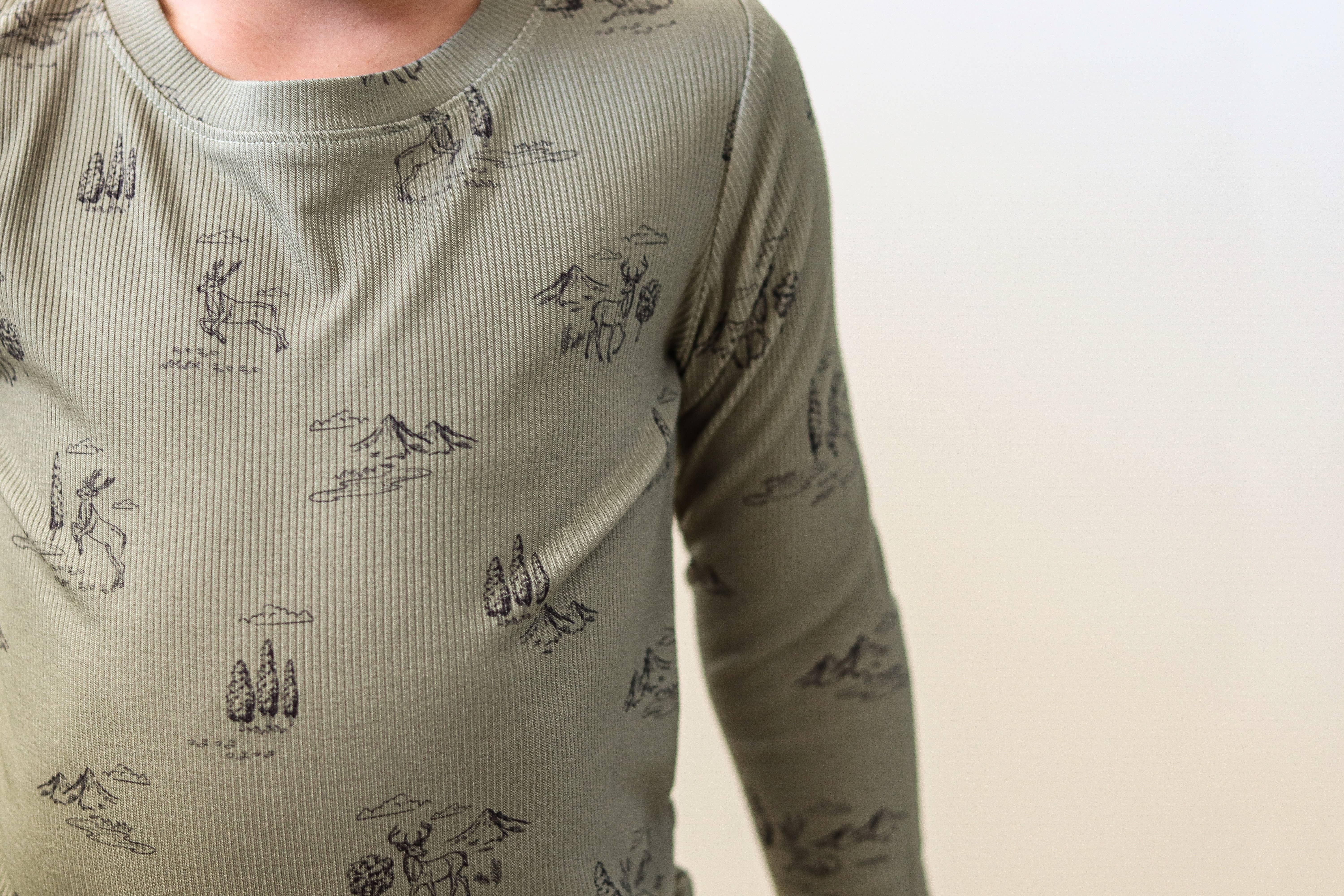 Honeycomb Goods – Engroshandel Pyjamasæt - Børn – Evergreen Hjorte Pyjamasæt2