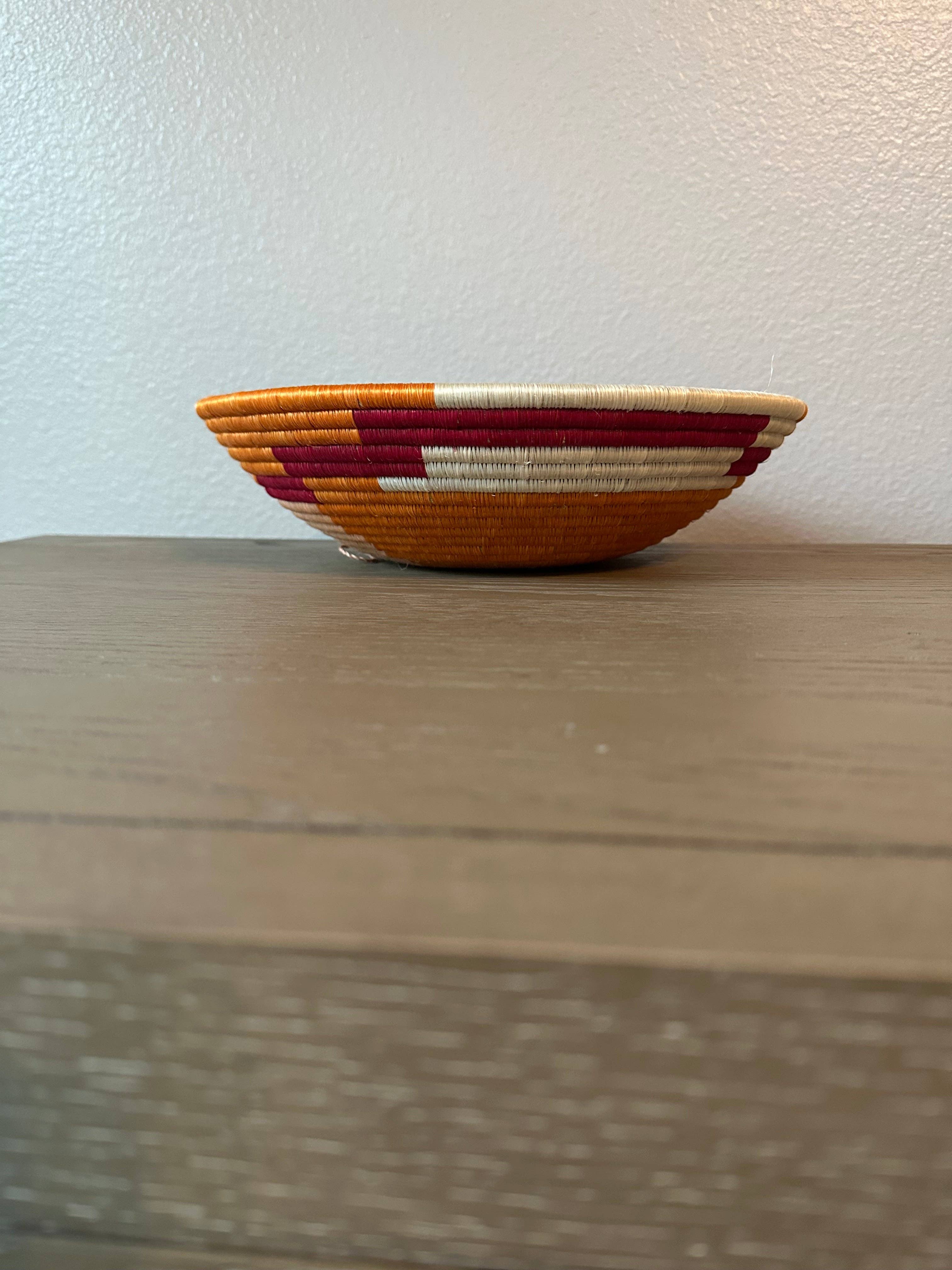 The African Home Goods - Wholesale Decoratief bord/schotel/kom - Rwanda Afrikaanse kom - Oranje met Perzik2